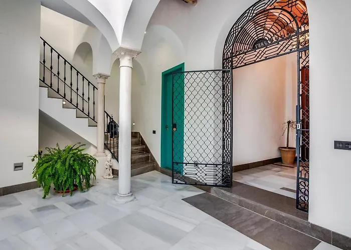 Casa Palacio El Condestable De Sevilla